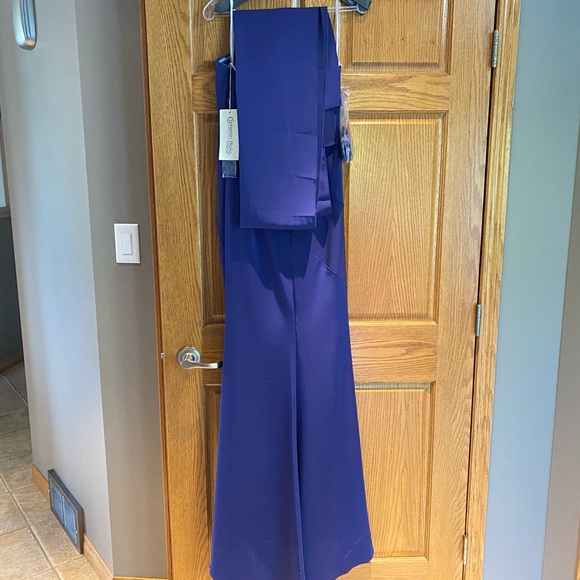 NWT Cameron Blake by mon cheri Formal Dress - Size 8 - Picture 2 of 2